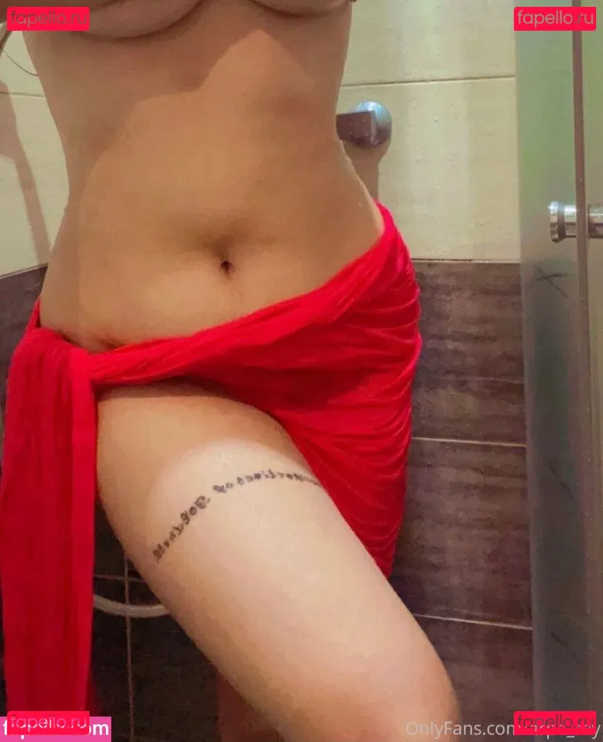 Arpa Roy Onlyfans Photo Gallery 