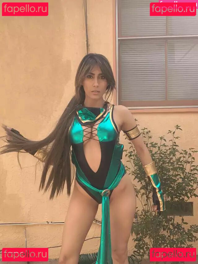 Cristina Vee Nude Onlyfans Photo 33