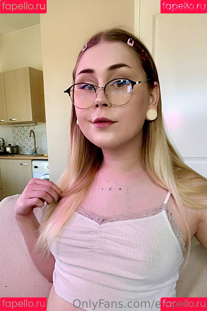 evaellary Onlyfans Photo Gallery 