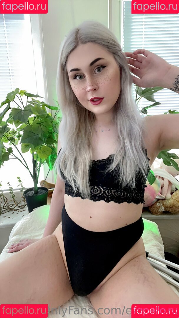 evaellary Onlyfans Photo Gallery 