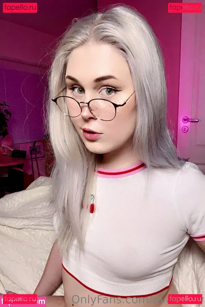 evaellary Onlyfans Photo Gallery 