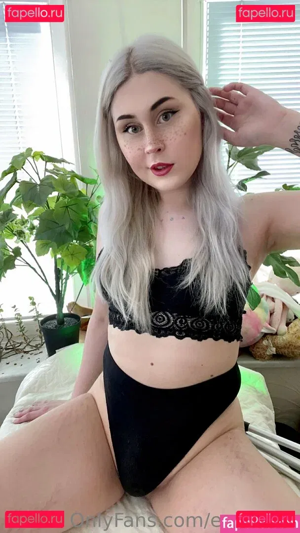 evaellary Onlyfans Photo Gallery 