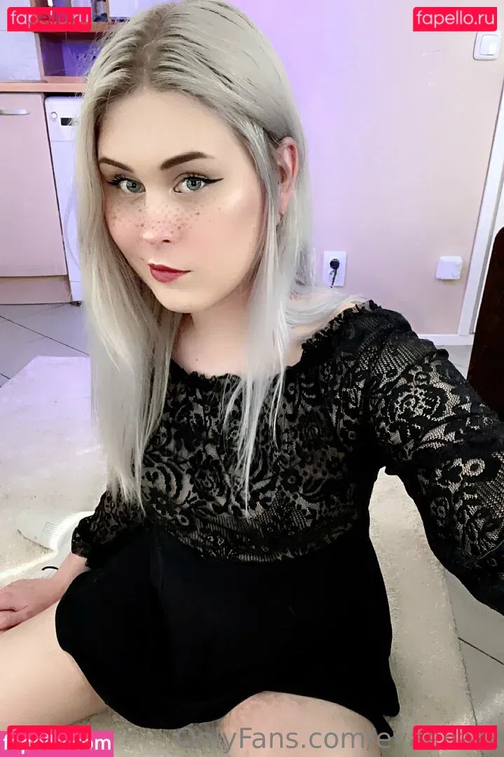 evaellary Onlyfans Photo Gallery 