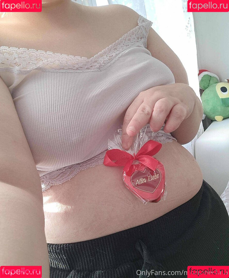 moemoechub Onlyfans Photo Gallery 