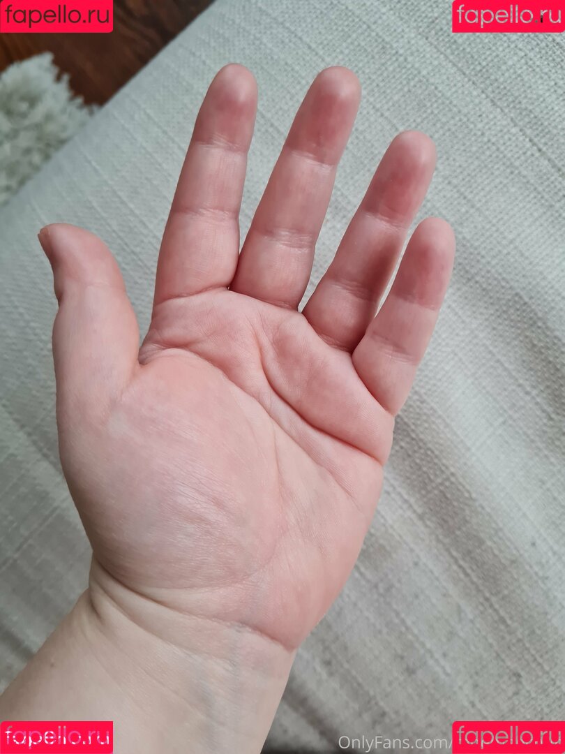 moemoechub Onlyfans Photo Gallery 