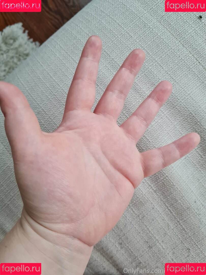 moemoechub Onlyfans Photo Gallery 