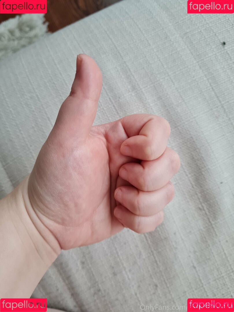 moemoechub Onlyfans Photo Gallery 