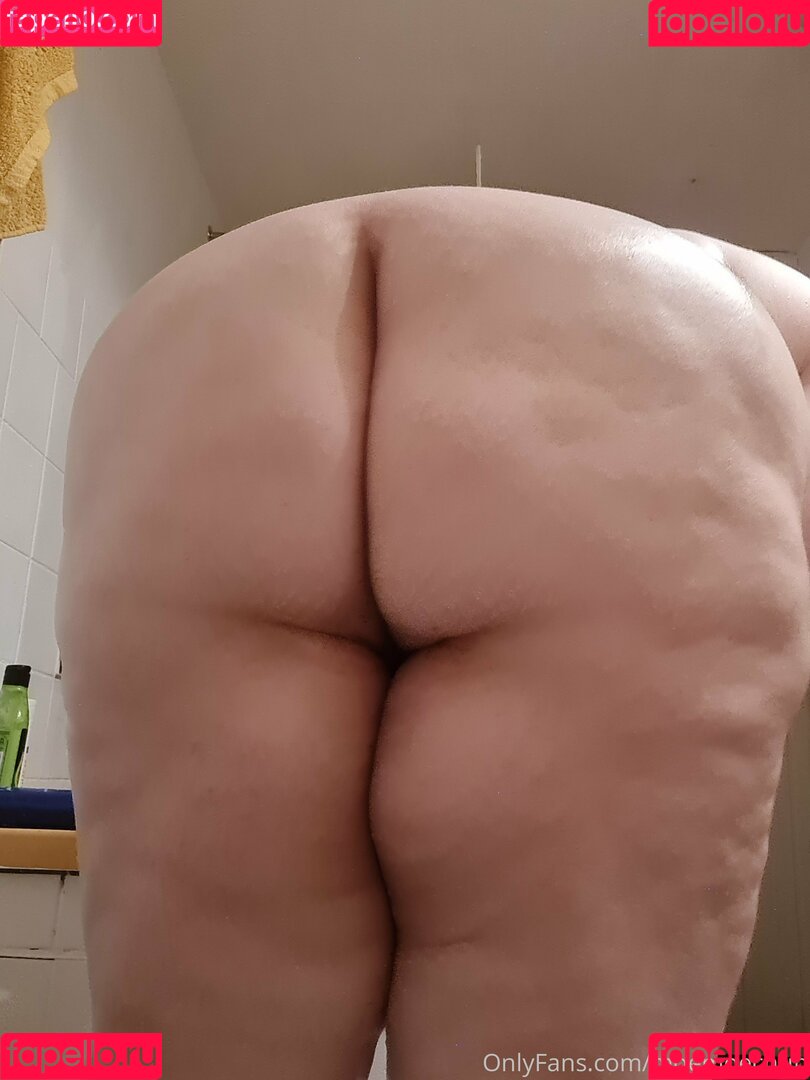 moemoechub Onlyfans Photo Gallery 