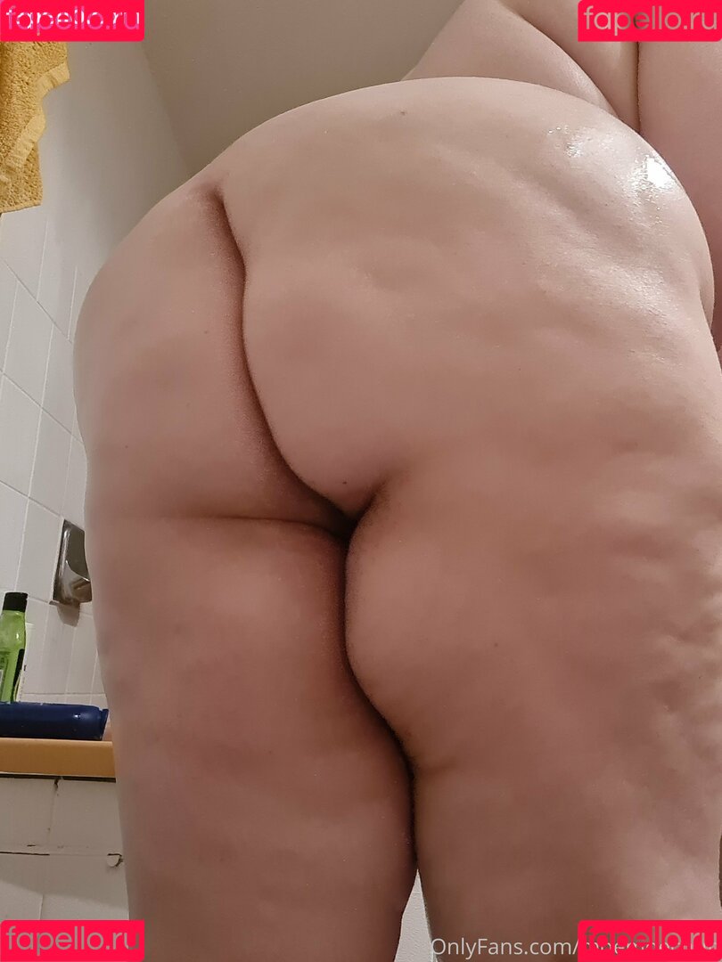 moemoechub Onlyfans Photo Gallery 