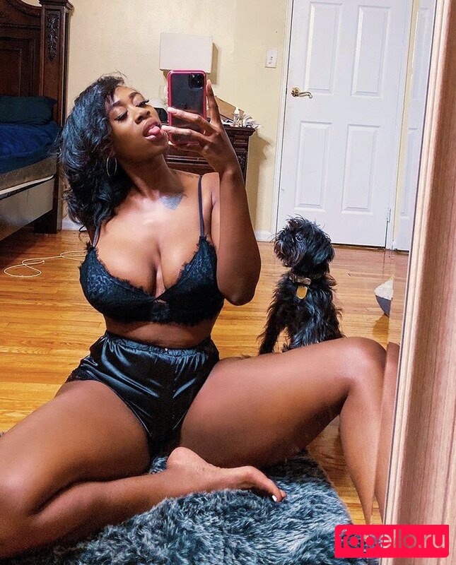 capriceg Nude Onlyfans Photo 11