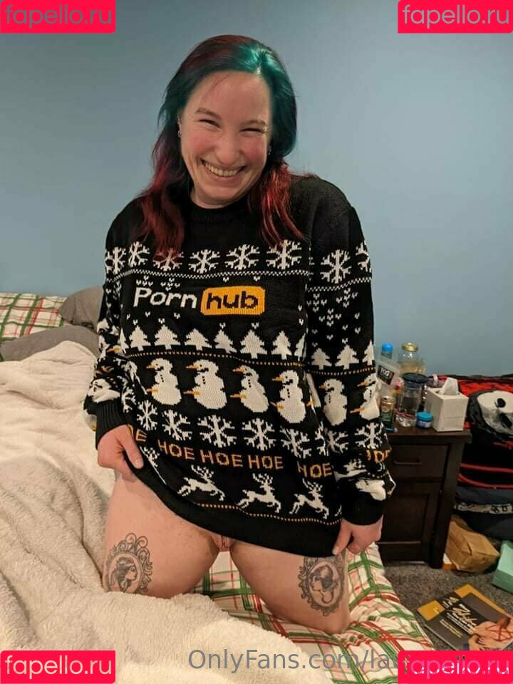 laur_zombi Onlyfans Photo Gallery 