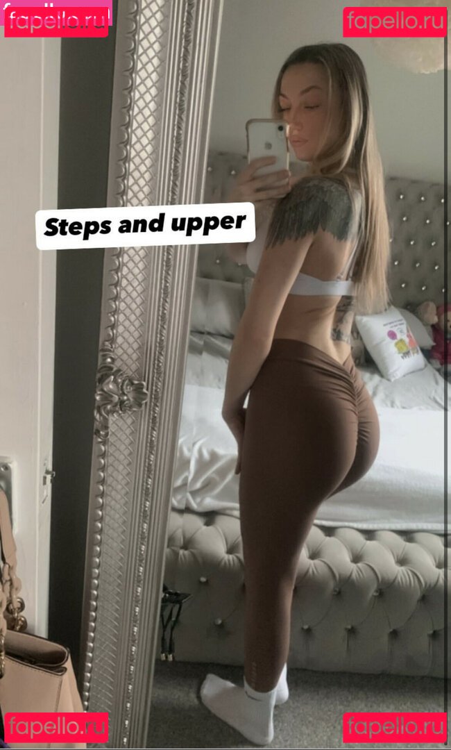 Lily Eve Nude Onlyfans Photo 7