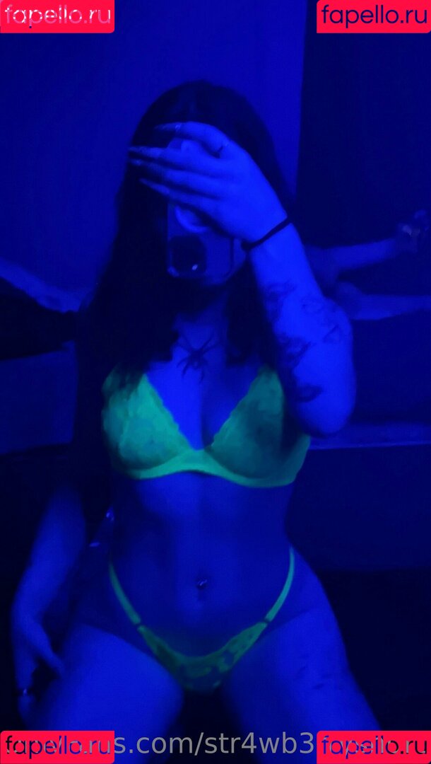 str4wb3rrysh0rtc4k3 Onlyfans Photo Gallery 