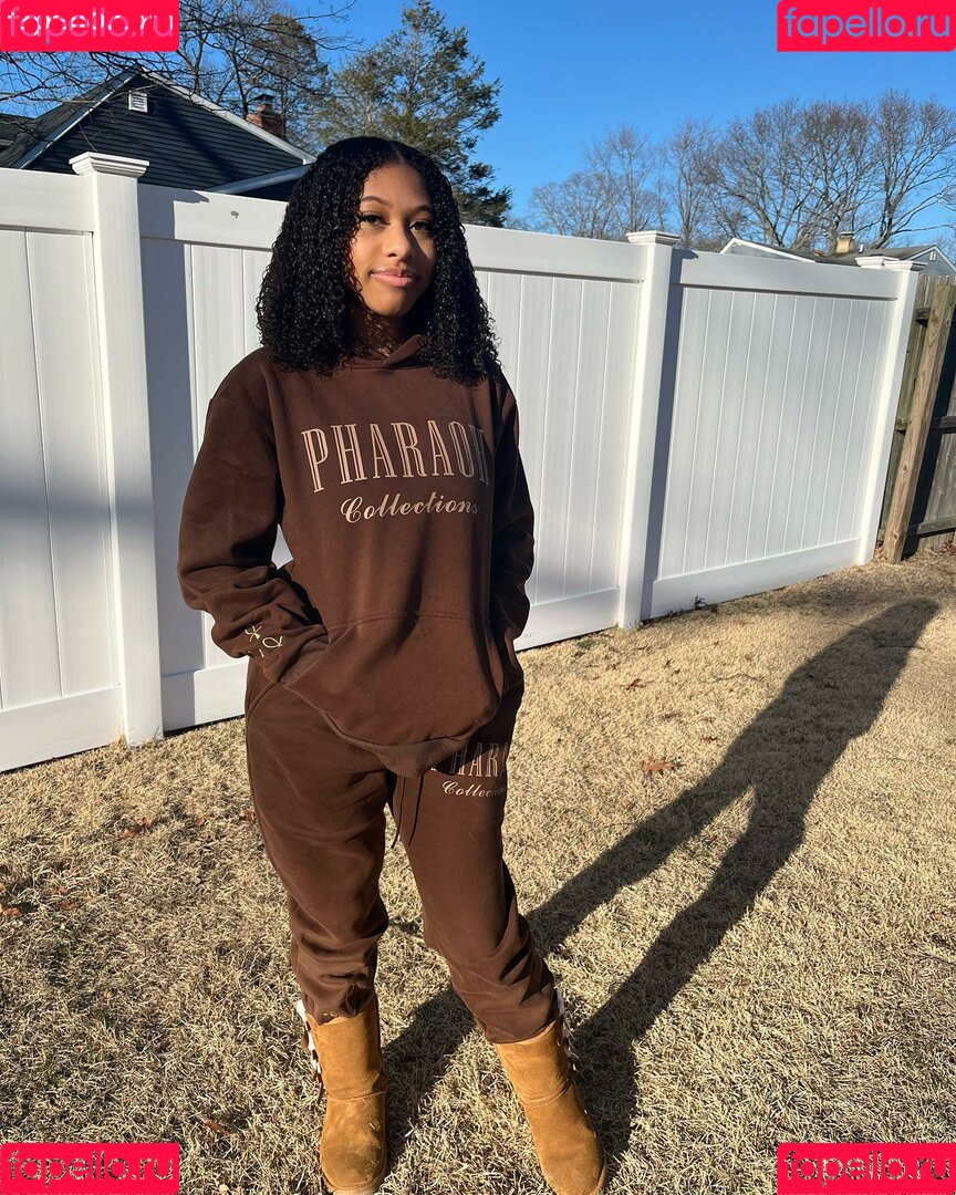 Elyse Rey Onlyfans Photo Gallery 