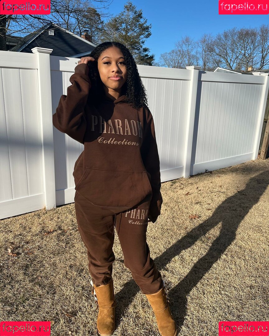 Elyse Rey Onlyfans Photo Gallery 