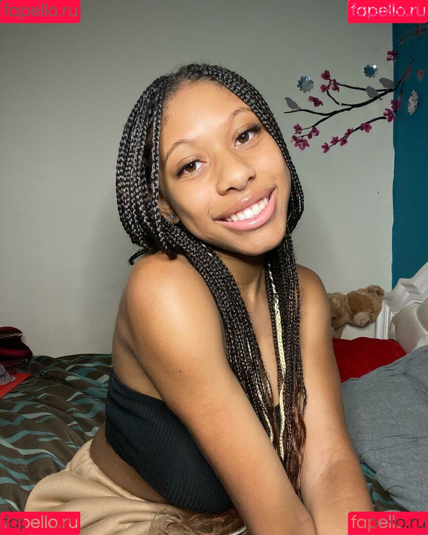 Elyse Rey Onlyfans Photo Gallery 