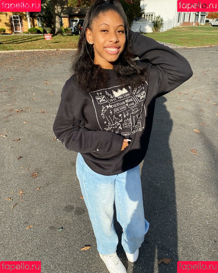 Elyse Rey Onlyfans Photo Gallery 