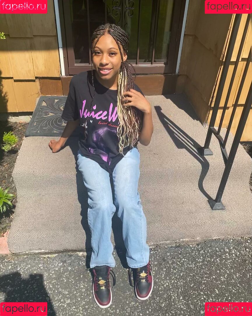 Elyse Rey Onlyfans Photo Gallery 