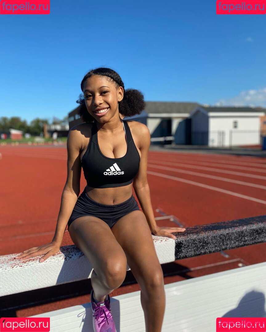 Elyse Rey Onlyfans Photo Gallery 