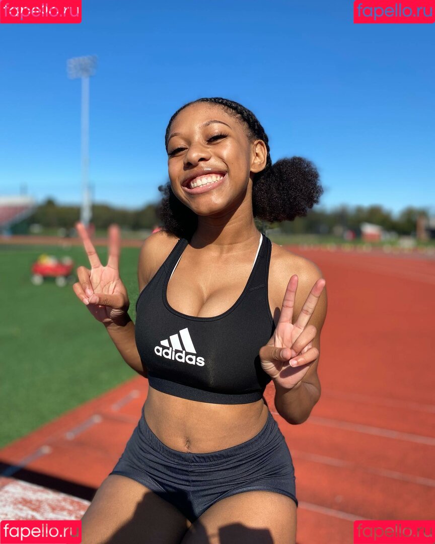 Elyse Rey Onlyfans Photo Gallery 