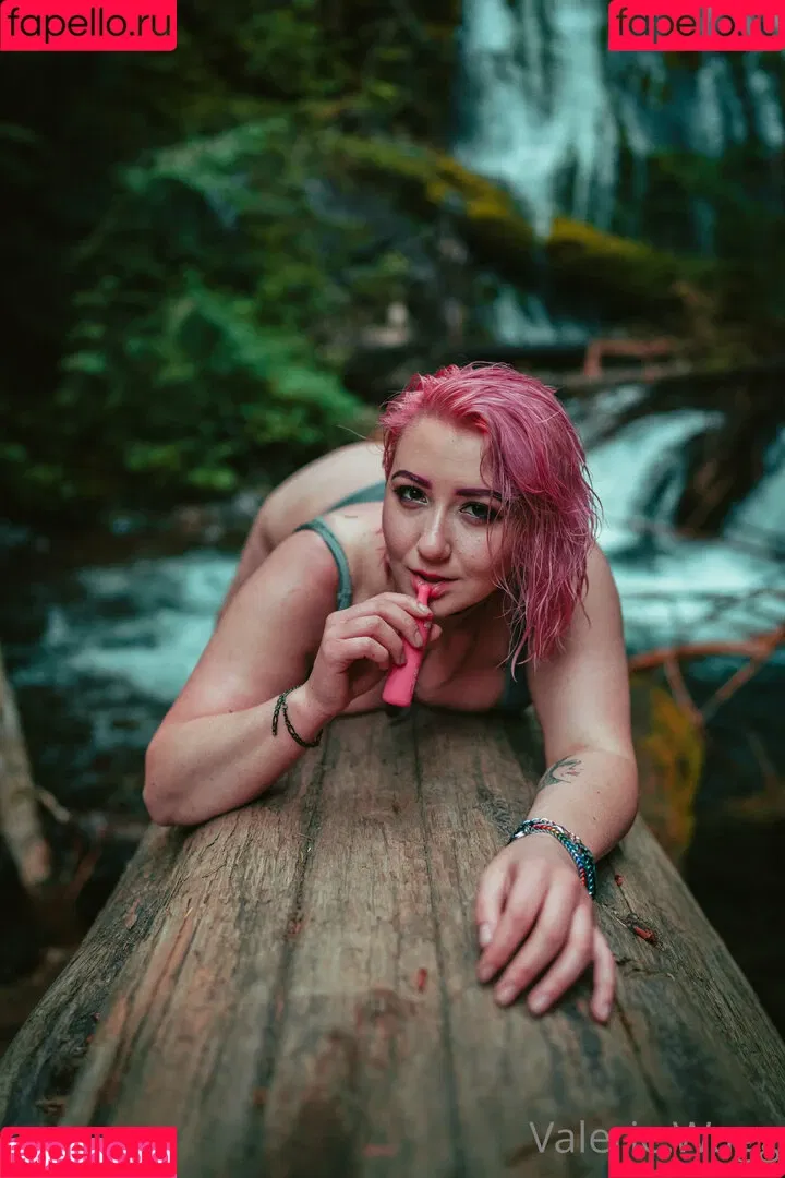 Valerie.wagg Onlyfans Photo Gallery 