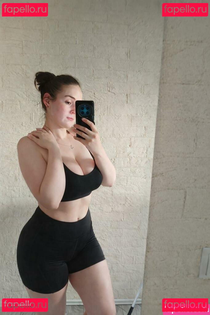 Emily Toh Nude Onlyfans Photo 28