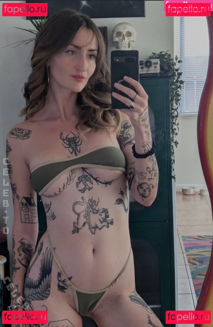 Sara Cross Nude Onlyfans Photo 3