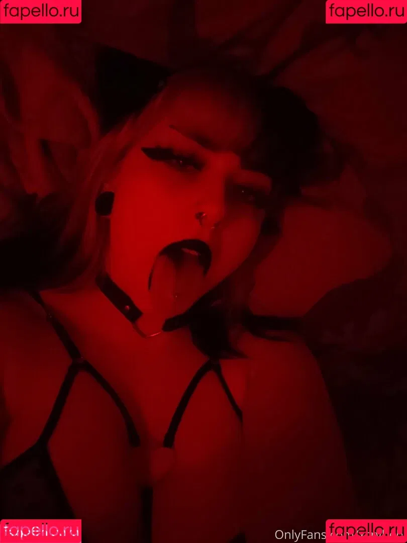 Xcrybebi Onlyfans Photo Gallery 