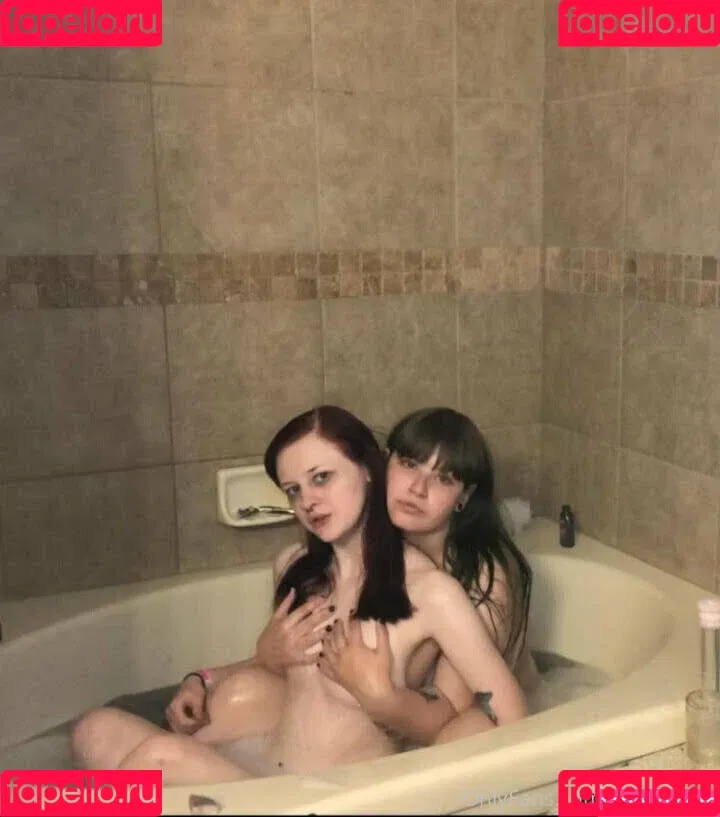 benz.babe Onlyfans Photo Gallery 
