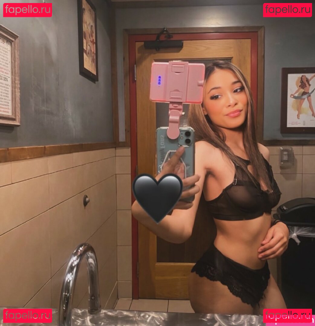 alohakittyyy Nude Onlyfans Photo 3
