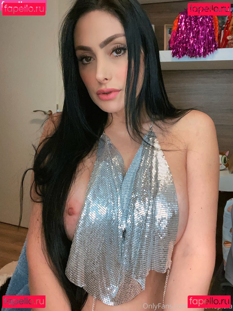 Francine Pii Nude Onlyfans Photo 10