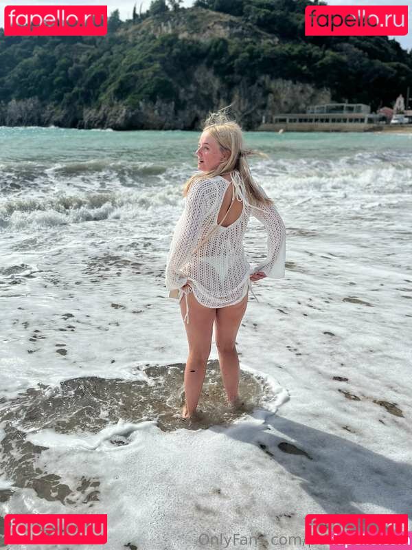 SophieSin Nude Onlyfans Photo 11