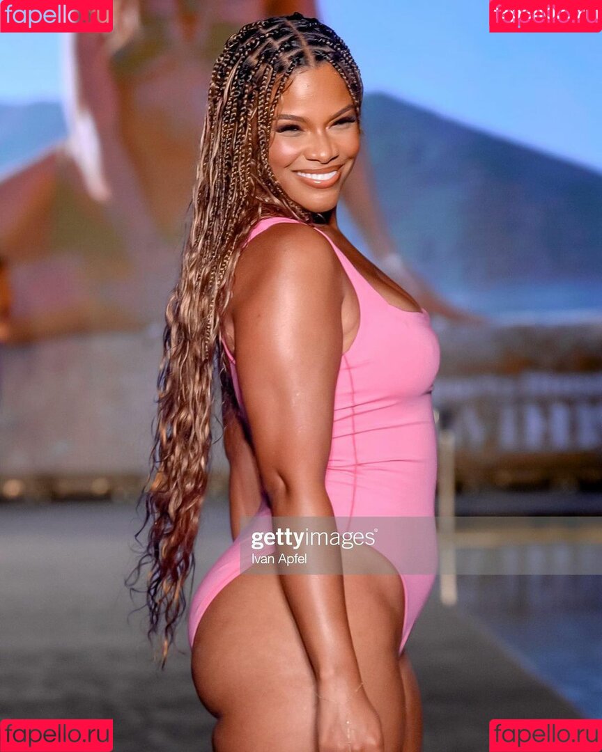 Kamie Crawford Onlyfans Photo Gallery 