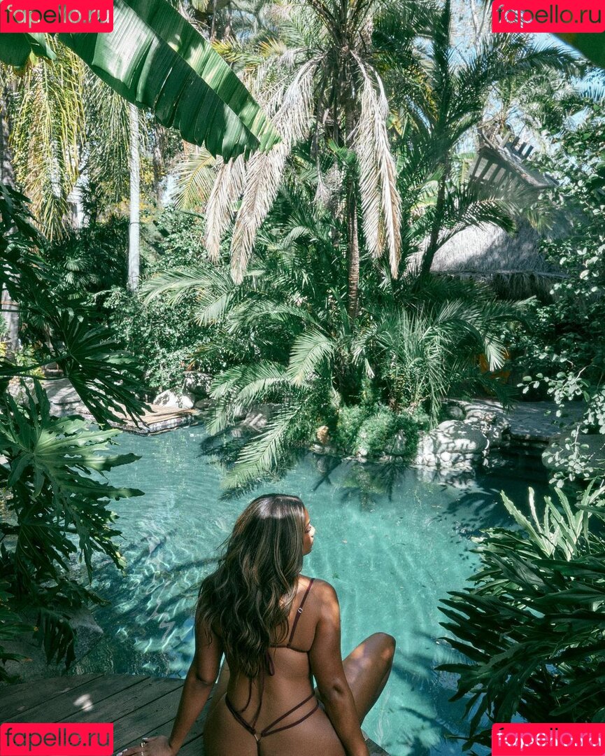 Kamie Crawford Onlyfans Photo Gallery 