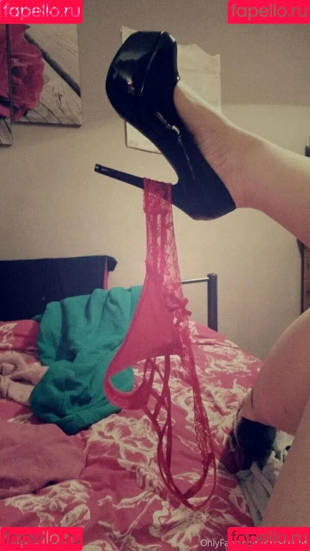 misskcups Onlyfans Photo Gallery 