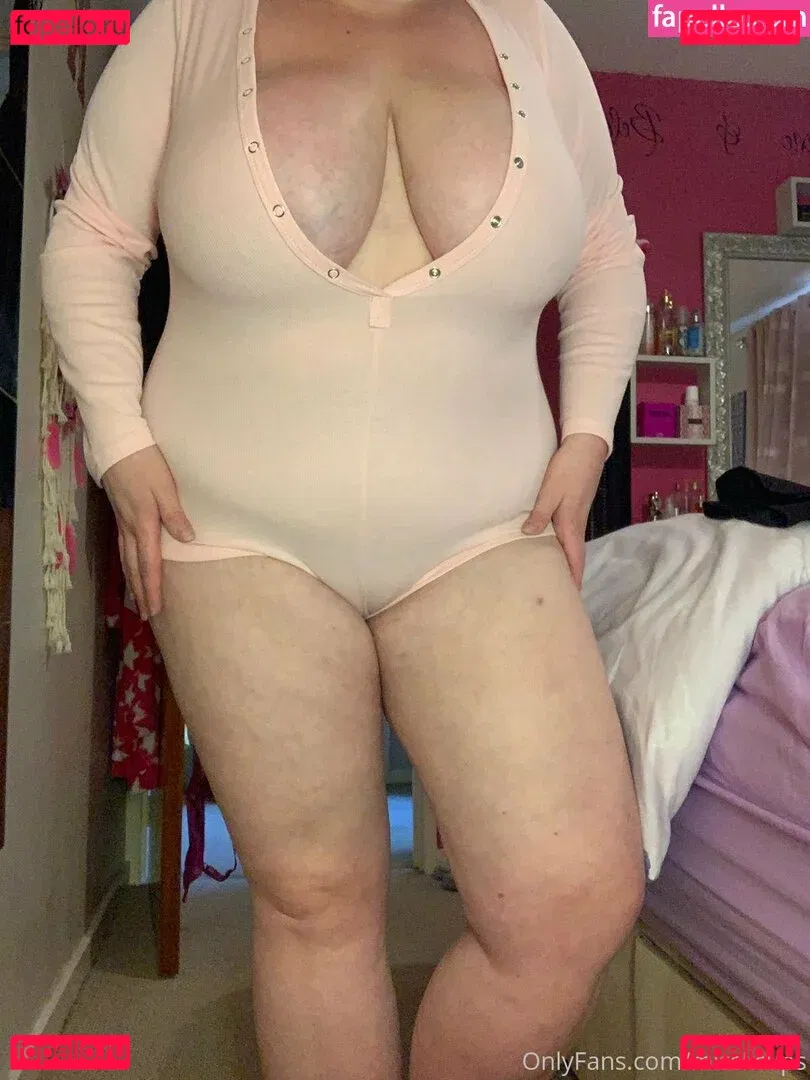 misskcups Onlyfans Photo Gallery 