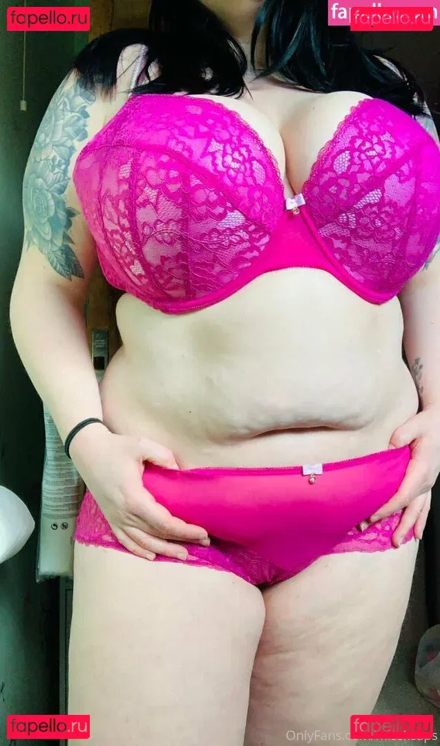 misskcups Onlyfans Photo Gallery 