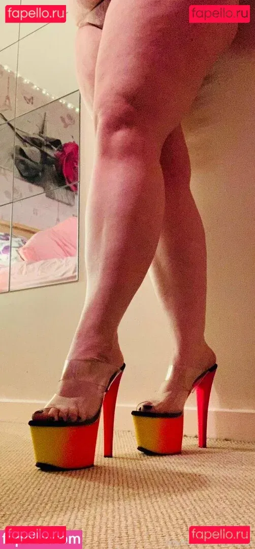 misskcups Onlyfans Photo Gallery 