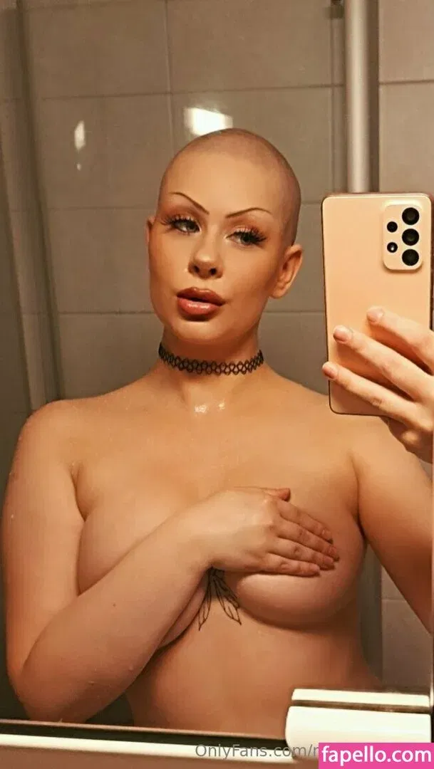 nylarenforfree Onlyfans Photo Gallery 