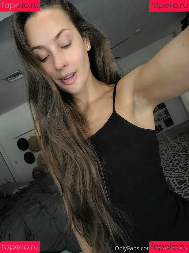kyliecupcake Onlyfans Photo Gallery 