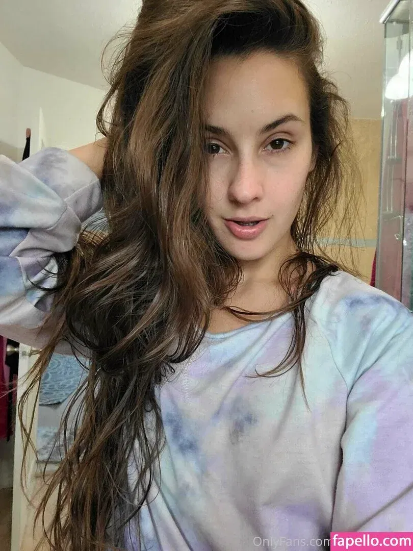 kyliecupcake Onlyfans Photo Gallery 