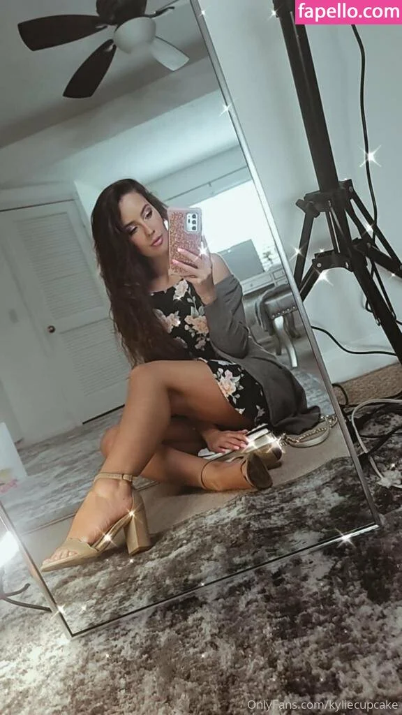 kyliecupcake Onlyfans Photo Gallery 