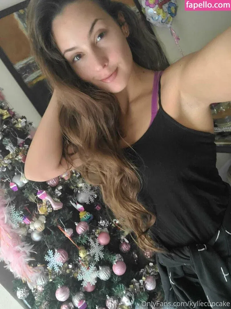 kyliecupcake Onlyfans Photo Gallery 