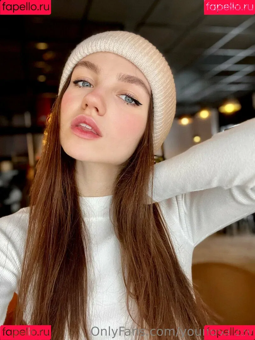 youngy.lizzy Onlyfans Photo Gallery 