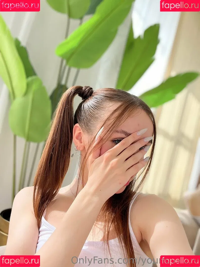 youngy.lizzy Onlyfans Photo Gallery 