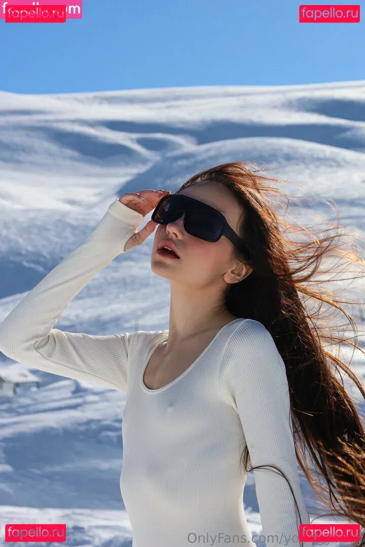 youngy.lizzy Onlyfans Photo Gallery 