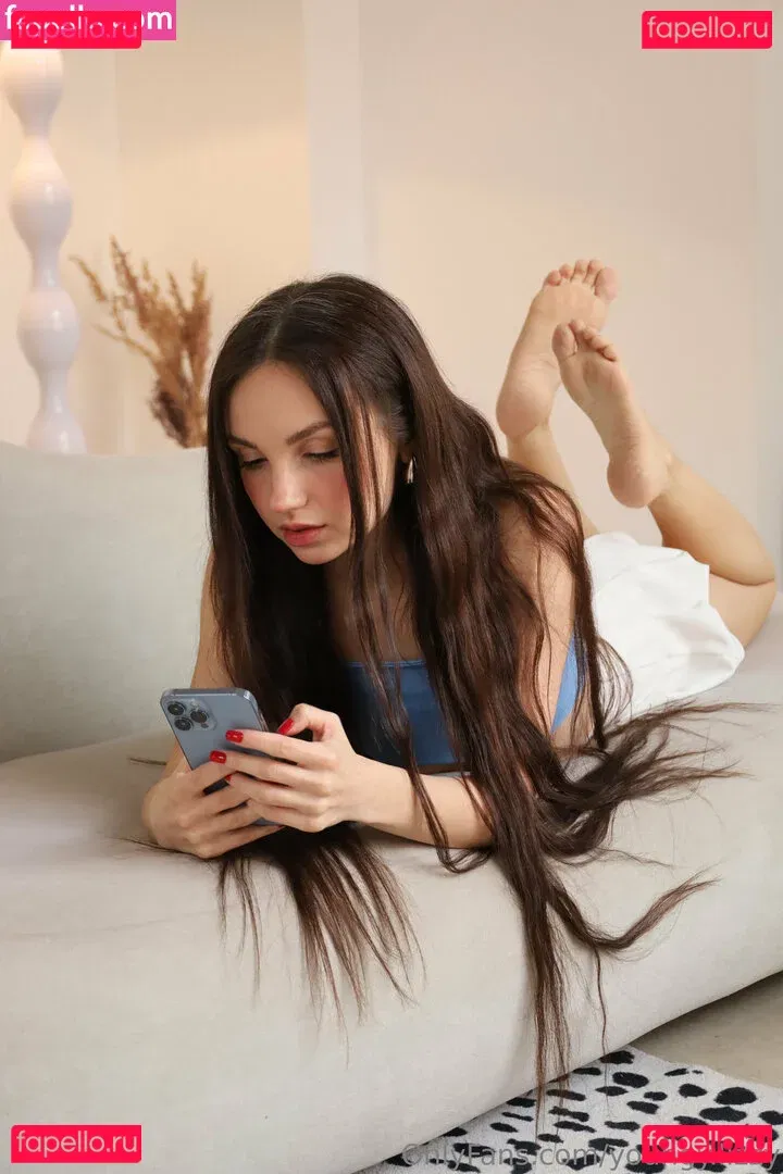 youngy.lizzy Onlyfans Photo Gallery 