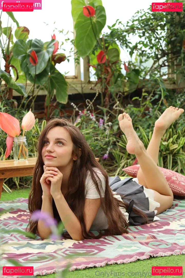 youngy.lizzy Onlyfans Photo Gallery 