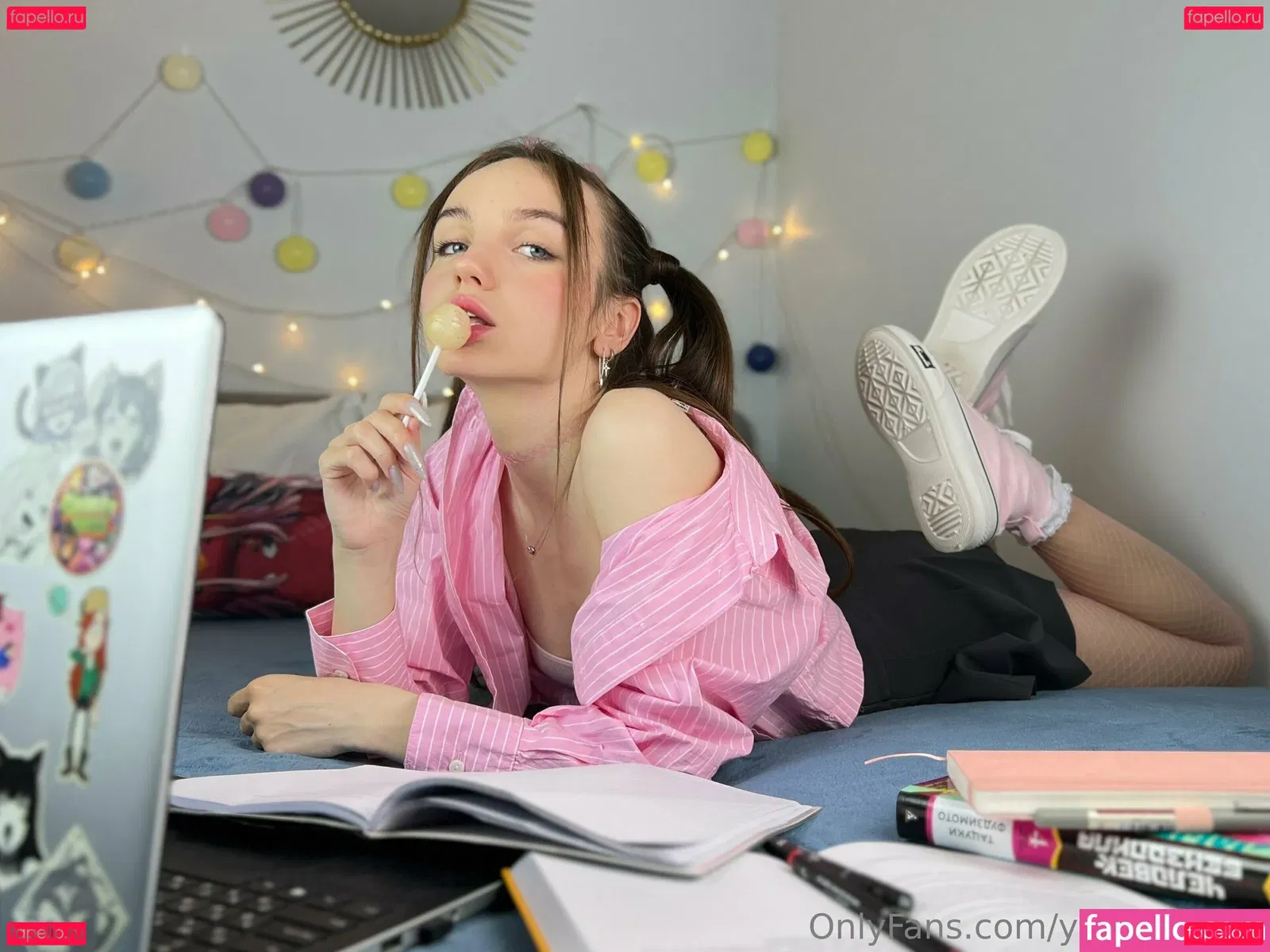 youngy.lizzy Onlyfans Photo Gallery 