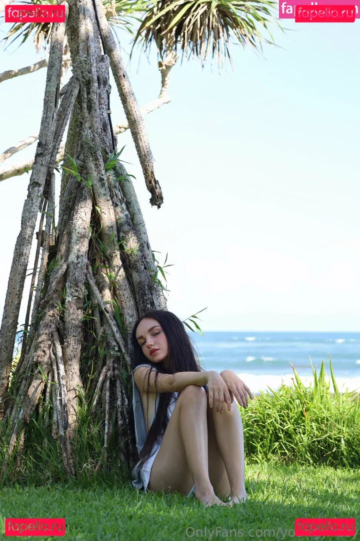 youngy.lizzy Onlyfans Photo Gallery 